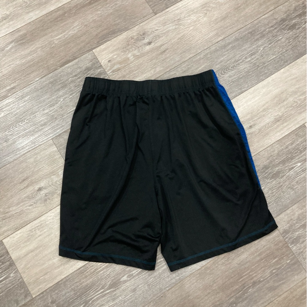 Fila Shorts XL Black and Blue Basketball Athletic Shorts - Picture 8 of 8